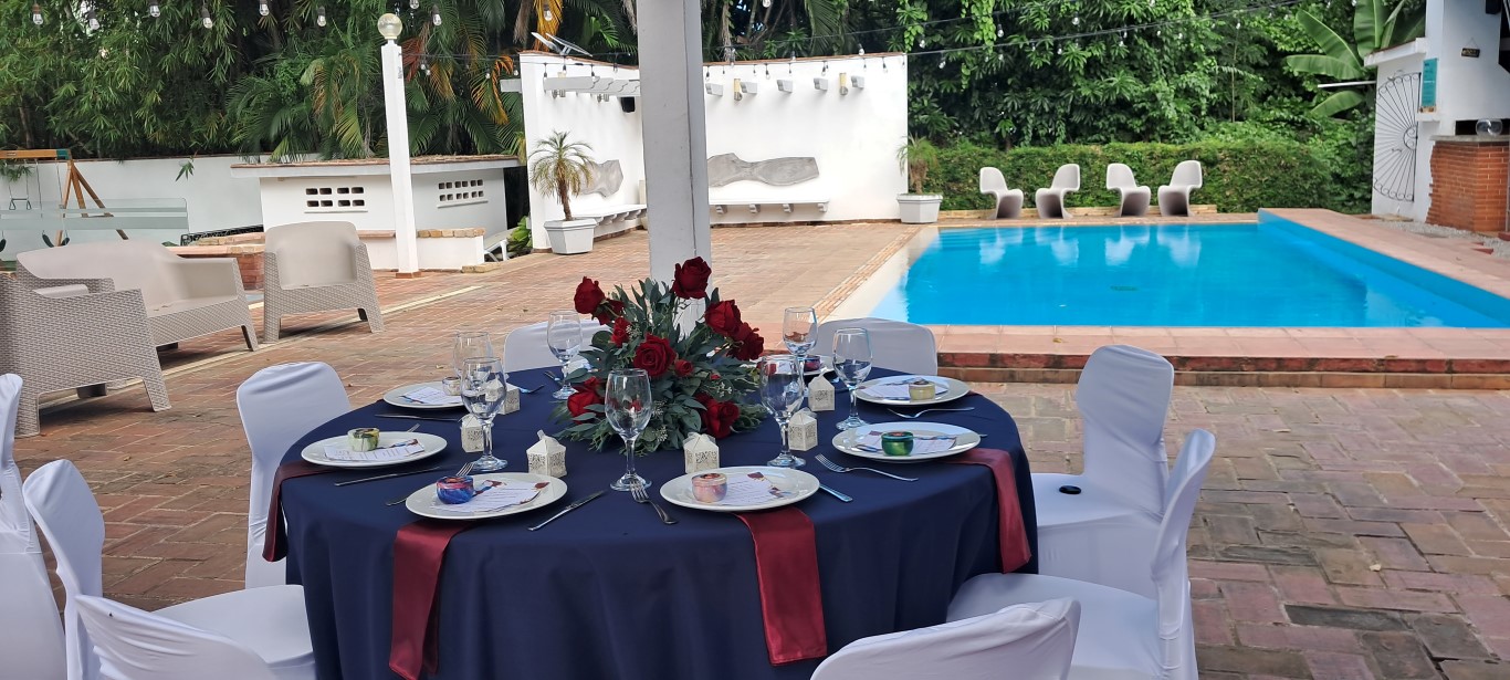 Best Cuba Wedding Venues - Pool house in Havana
